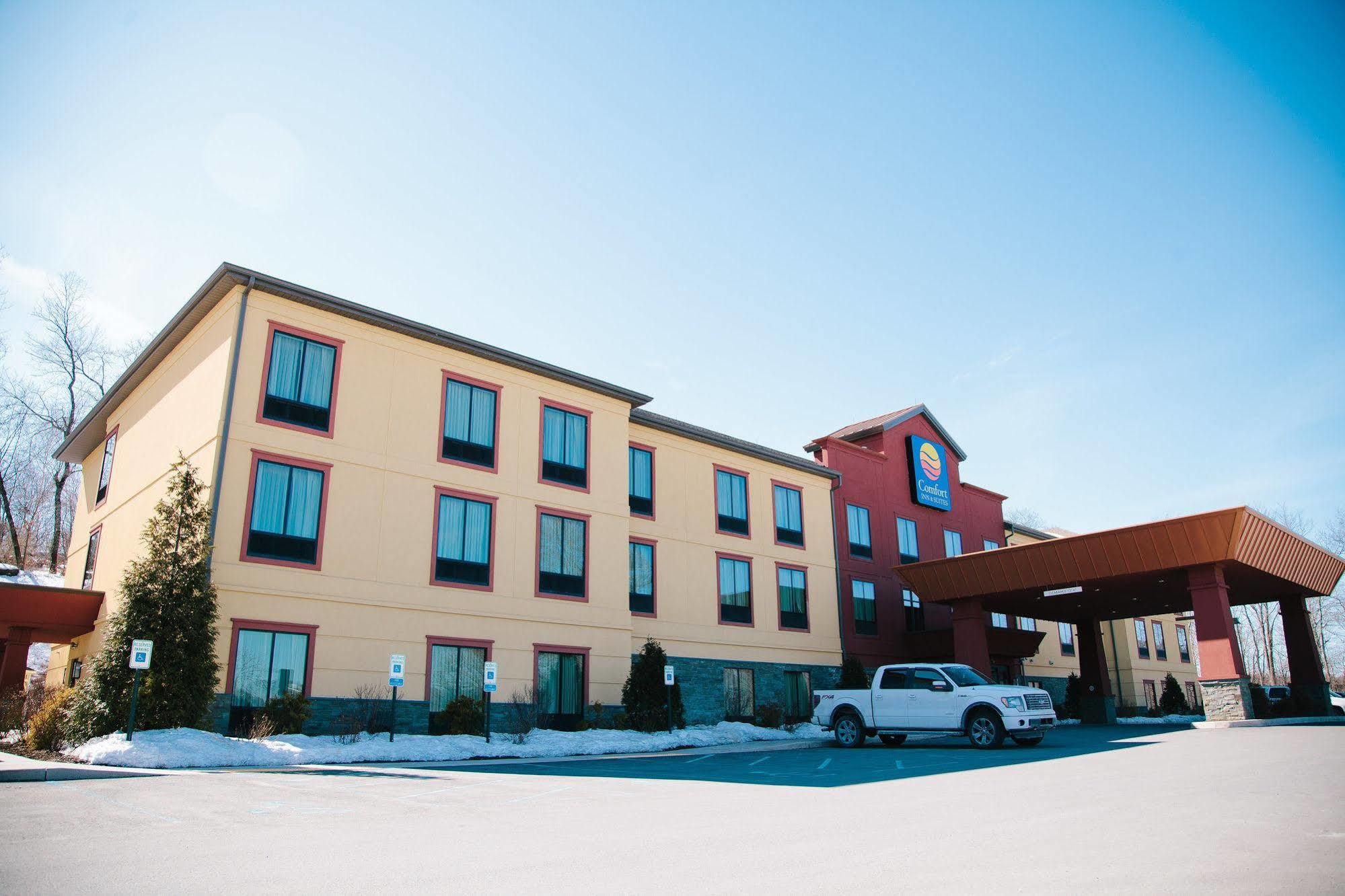 Comfort Inn & Suites Tunkhannock Exteriér fotografie
